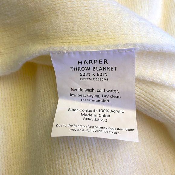 Harper Throw Blanket Winter White - Picture 2 of 4